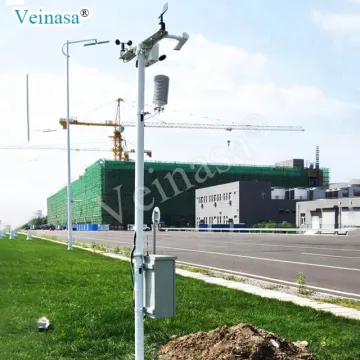 Wireless Professional Automatic Weather Station with GPRS for Road Traffic Monitoring
