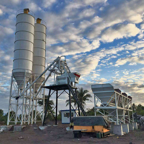 Italien Ready Mélanger 50m3 / h Plant de lot en béton humide