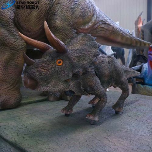 Kombinasi triceratops animatronik yang realistis untuk dijual