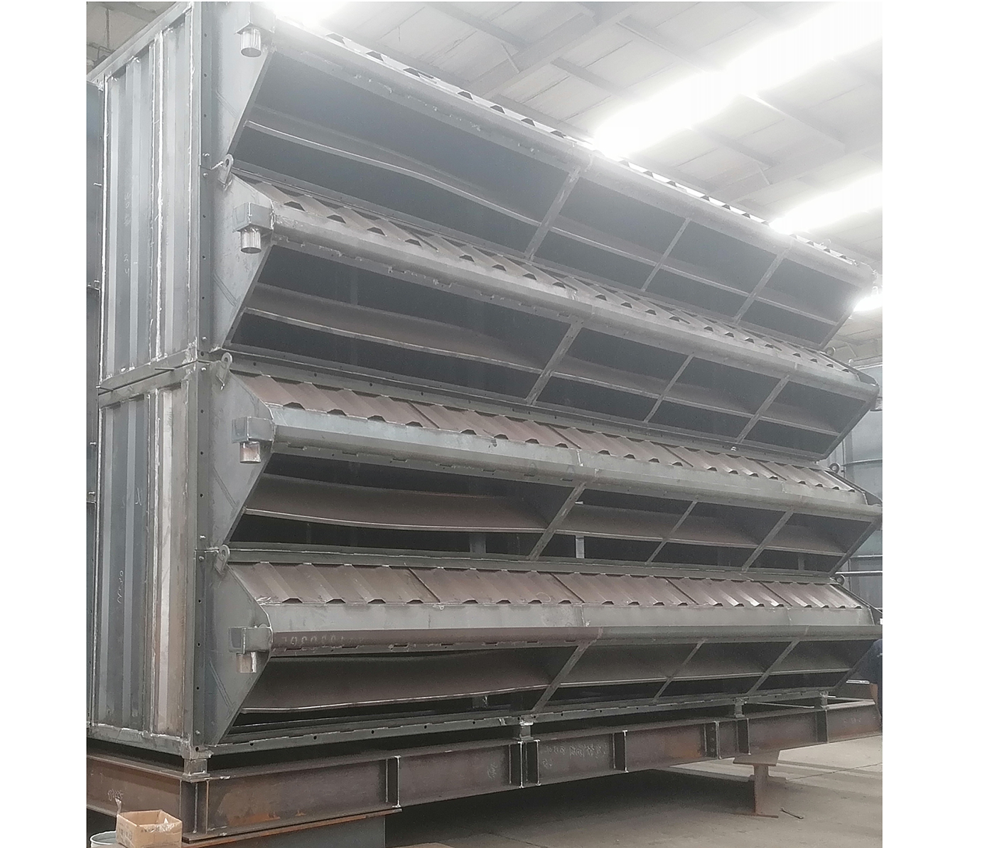 Gas turbine Weather hoods