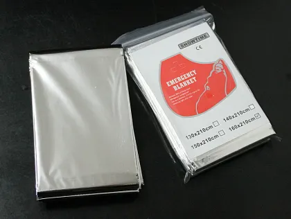 Survival Insulation Blanket - Outdoor Emergency Lifesaving Blanket 160*210cm