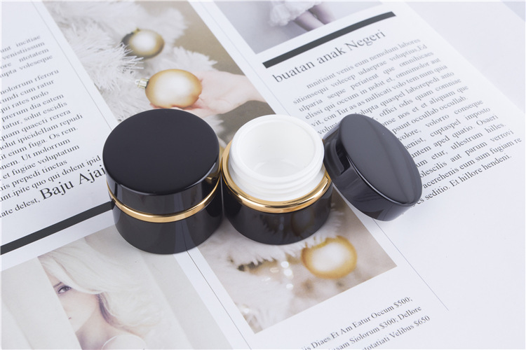 The Factory Can Customize The Round Cream Bottle