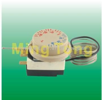 711 Series Thermostat