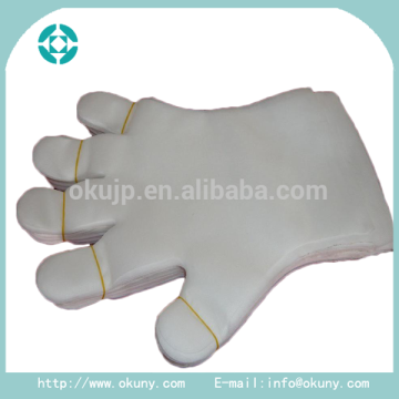 Needle-punched non-woven cheap high quality cleaning dust non woven gloves