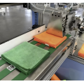 Machine de fabrication de serviettes multifonctionnelle pour un pliage efficace