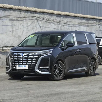 Denza Tengshi D-9: Luxury Electric MPV by BYD and Denza