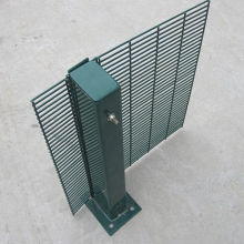 Welded mesh security fences
