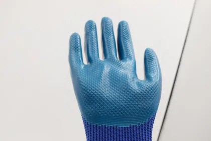 Latex Embossed Protective Gloves