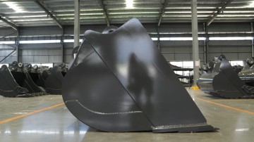 Heavy Duty Rock Bucket for Excavator 160T GuoRun
