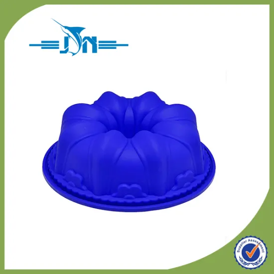 Hot selling easy to clean food safe silicone molten cake mold with high quality