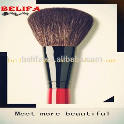 Blush brush makeup brush