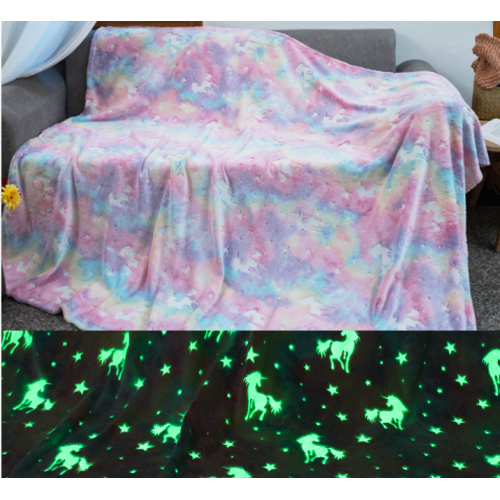 Забавное светящееся в темноте одеяло