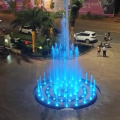 Украсить фонтаны на открытом воздухе садовой статуи