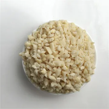 Supply high-quality peanut dices for candy and cookes