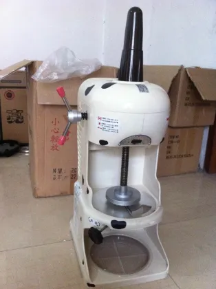 CE Certificate snowflake ice shaving machine/block ice shaver