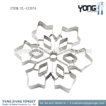 stainless steel christmas snowflake cookie cutter