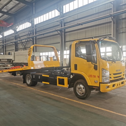 Isuzu 5 toneladas de camión de remolque plano