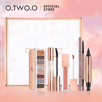 O.TWO.O New Arrival Matte Lip Gloss & Makeup Gift Sets