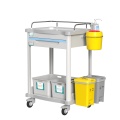 Carrinho de remédios hospitalares