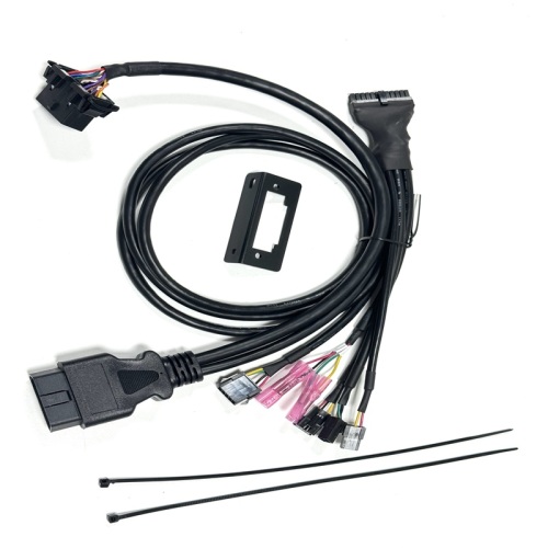 Cablaggio personalizzato OBDII da 16 pin maschio a femmina per veicoli leggeri