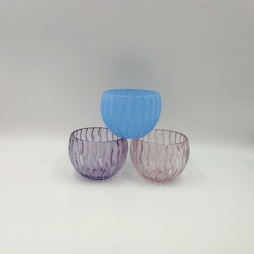 Vaso de vela con forma de bola de varios colores