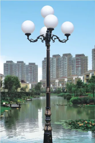 Sand Cast Aluminium Courtyard Light