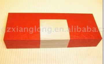 Pen box