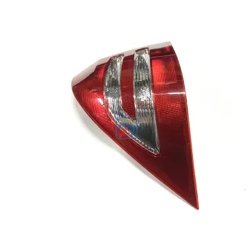 Mercedes-Benz C Class W203 Rear Light - Spare Parts Supplier