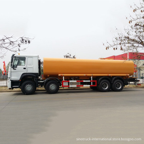 Sinotruk HOWO New 6x4 Water Spray Tanker Truck for Sale in Africa