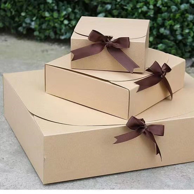 Cajas de embalaje personalizadas Regalo Kraft Box de papel Mano