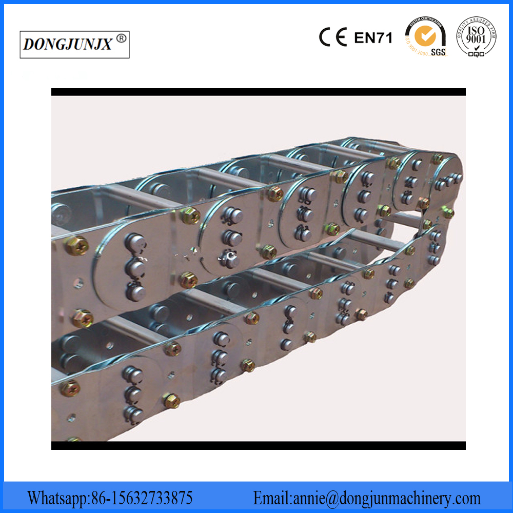 Steel hose carrier