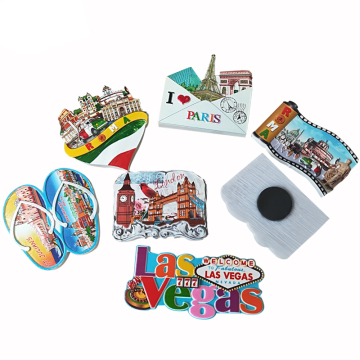 Souvenir turistici di fabbrica personalizzati: pittura manuale della polimeresina 3D con loghi personalizzati e magneti frigorifero