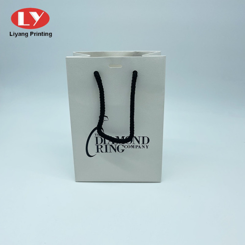 Black Logo Gift Shopping Paper Bags for Jewelry