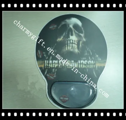 Mouse Mad with Wrist-04