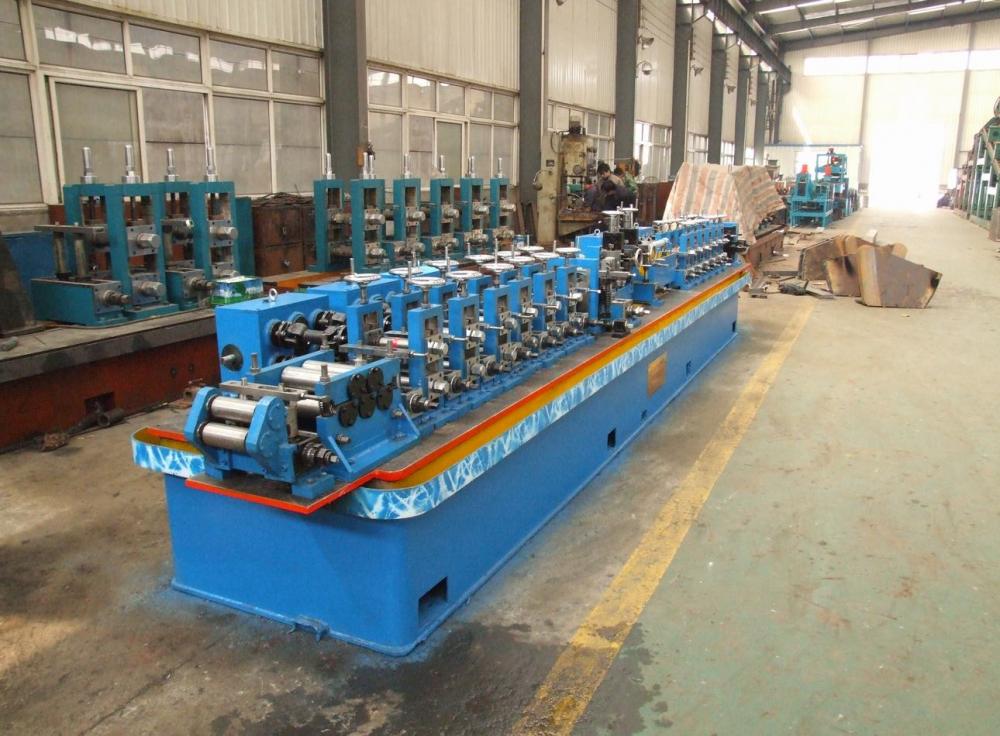 Rectangular Square Steel Tube Roll Forming Machine