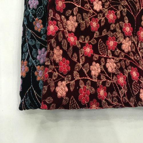 Multicolor Flower Broderityg på sammet