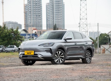 Top Selling Byd 520 km Luxury Song Plus EV 2024-2025