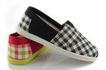 Wholesale comfortable plaid design children shoes kid flat shoes 2015