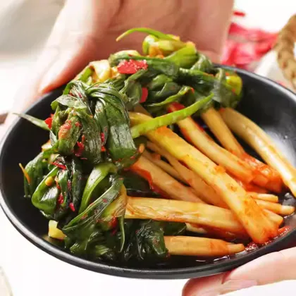 Organic Scallion Pickles