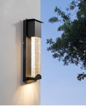 Capteur à LED en cristal étanche à la lumière murale extérieure pour les garages, les jardins et les balcons