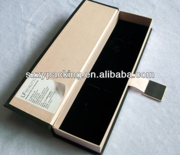 branded velvet gift box for necklace packing