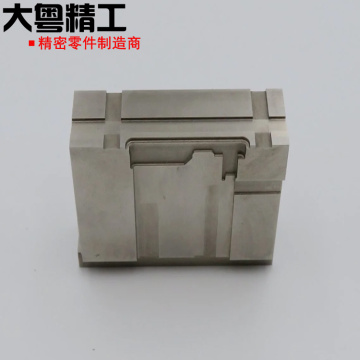 1.2713 Material Precision Mold Parts Custom Metal Components