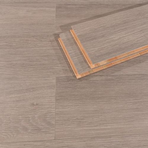 Pavimento in rovere stratificato standard E0 grigio caldo a 3 strati