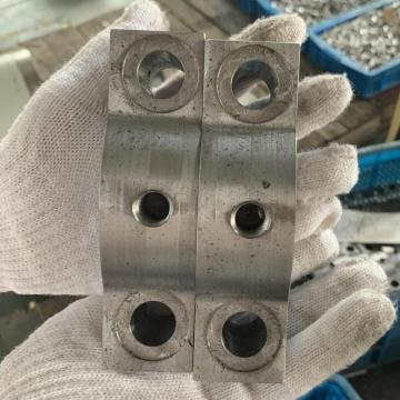 Petit CNC usiné en aluminium tourné