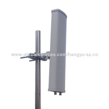 5.8Hz Dual-band Panel Antenna with 5,725 to 5,850MHz Frequency Range