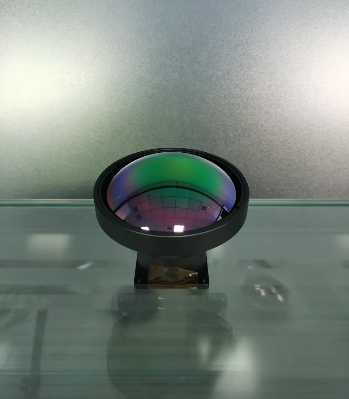 Long Wave Continuous Zoom Infrared Lens