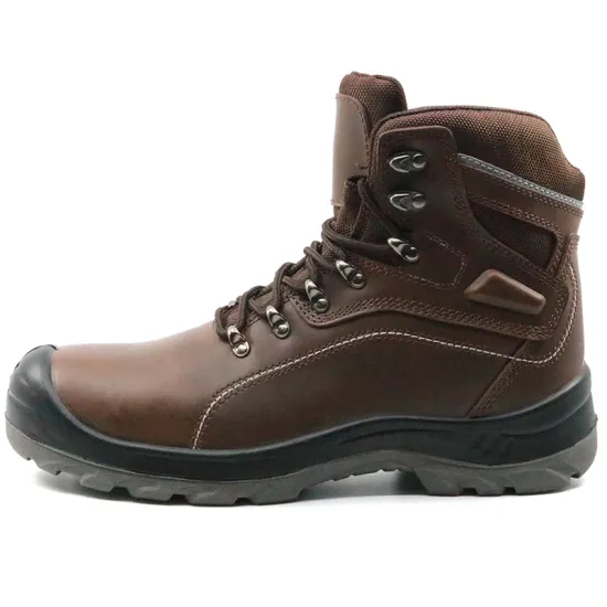 Oil resistant genuine leather safety boots