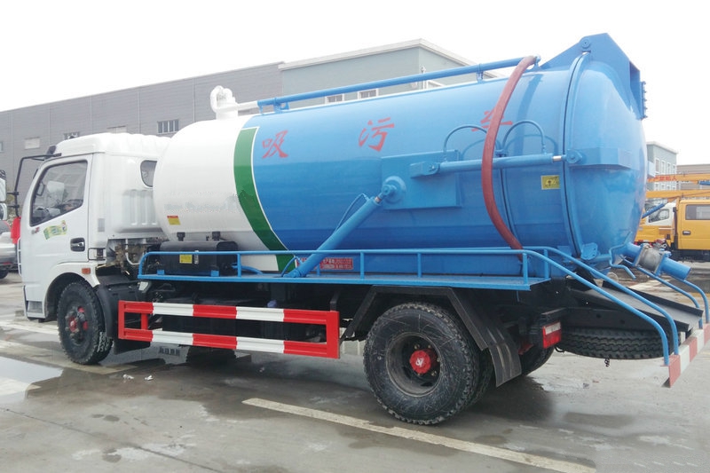 Sewage Suction Truck 3