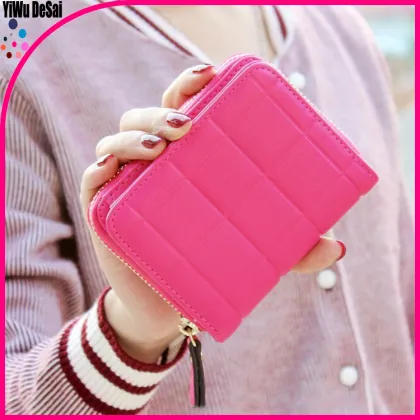 The trend of ladies purse short simple embossed square Wallet