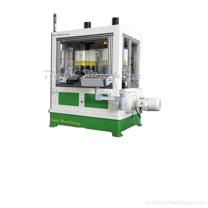 Aerosolový stroj na výrobu plechovek